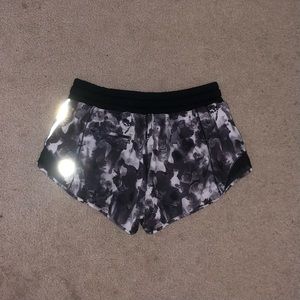 Lululemon Shorts - size 6
